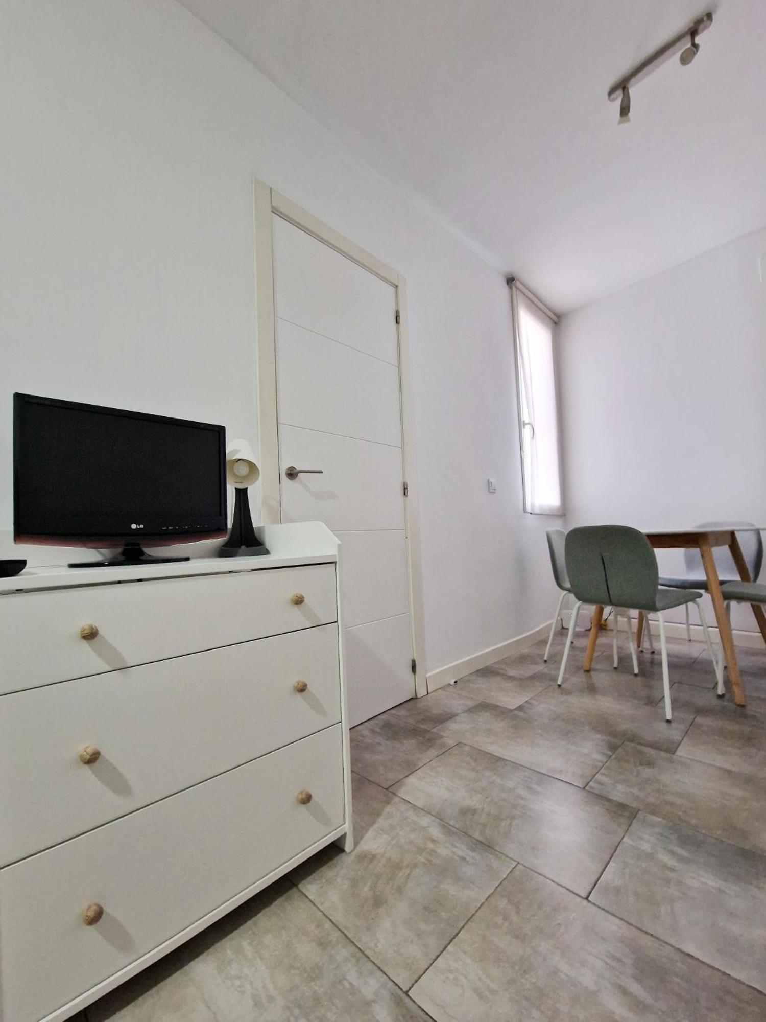 Apartmán San Buenaventura Vistillas Apartamento Para Dos Madrid Exteriér fotografie