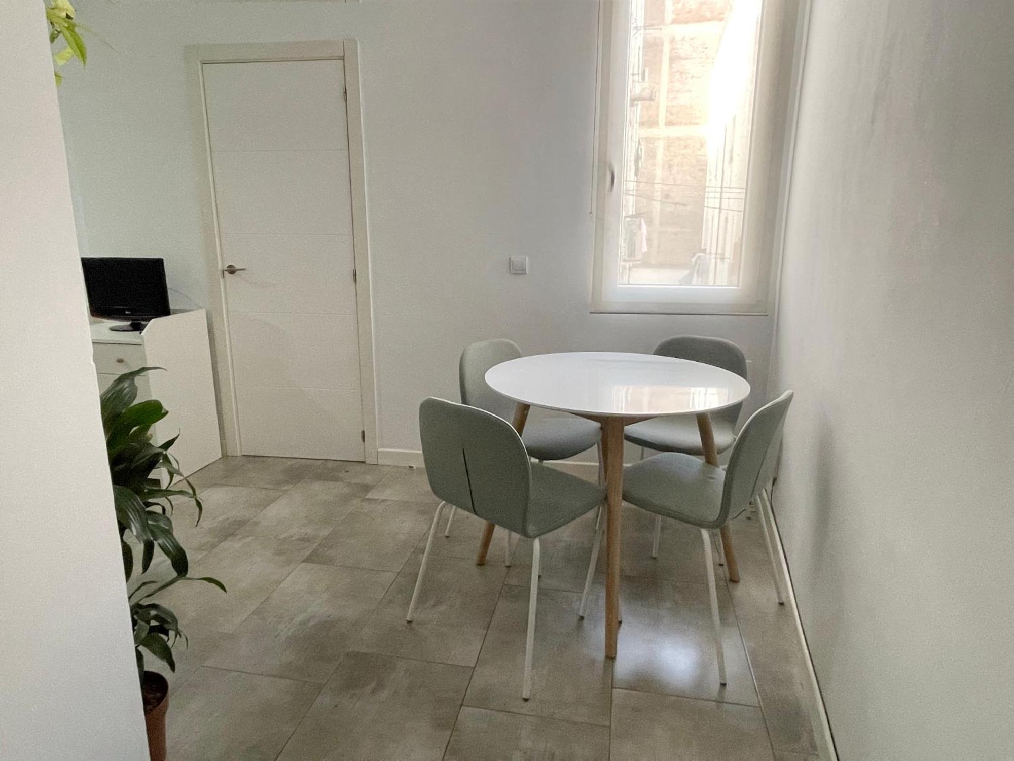 Apartmán San Buenaventura Vistillas Apartamento Para Dos Madrid Exteriér fotografie